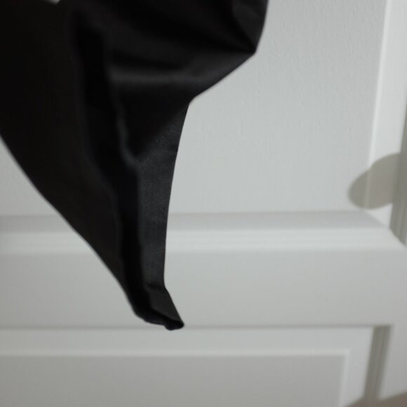 Vanilla Black Satin Dress Pants Size M/L - Picture 4 of 10